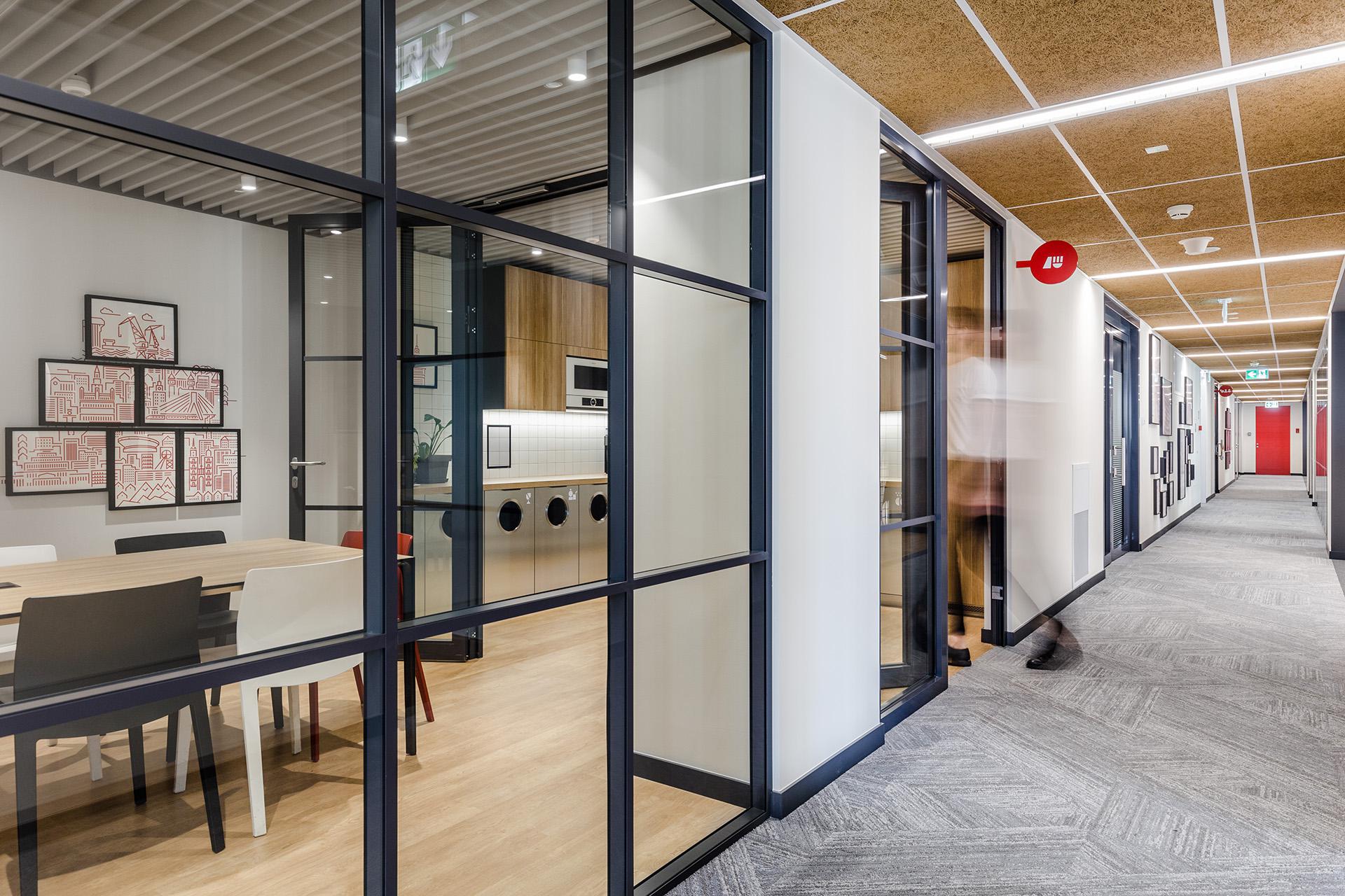 Strabag communication 01